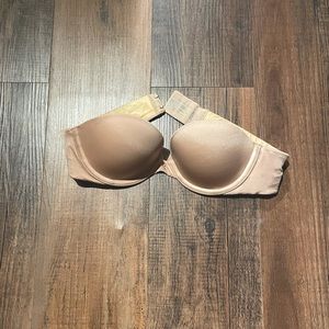 Strapless push up bra